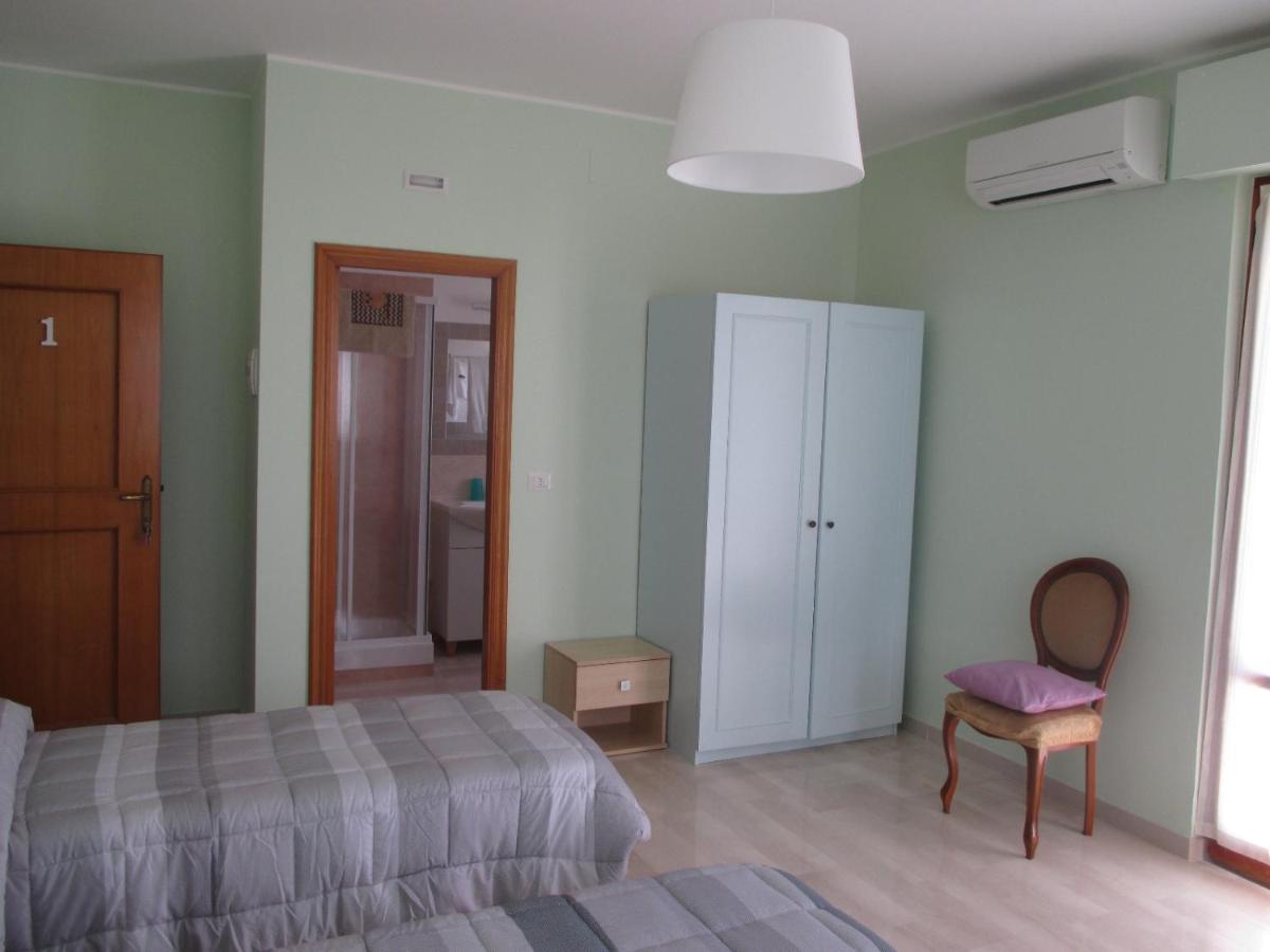 Bed and Breakfast A Casa Di Gio' Atri Exterior foto